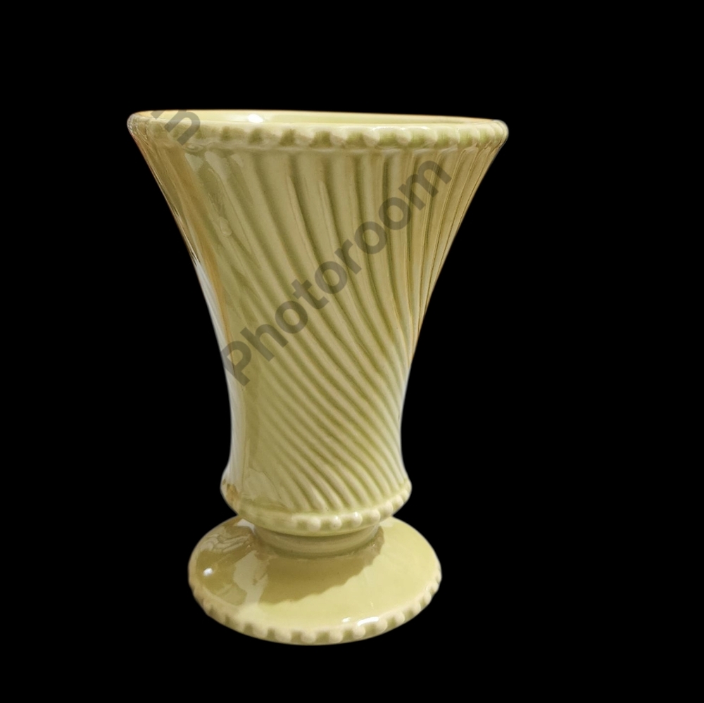Mccoy Yellow Fluted Vase
